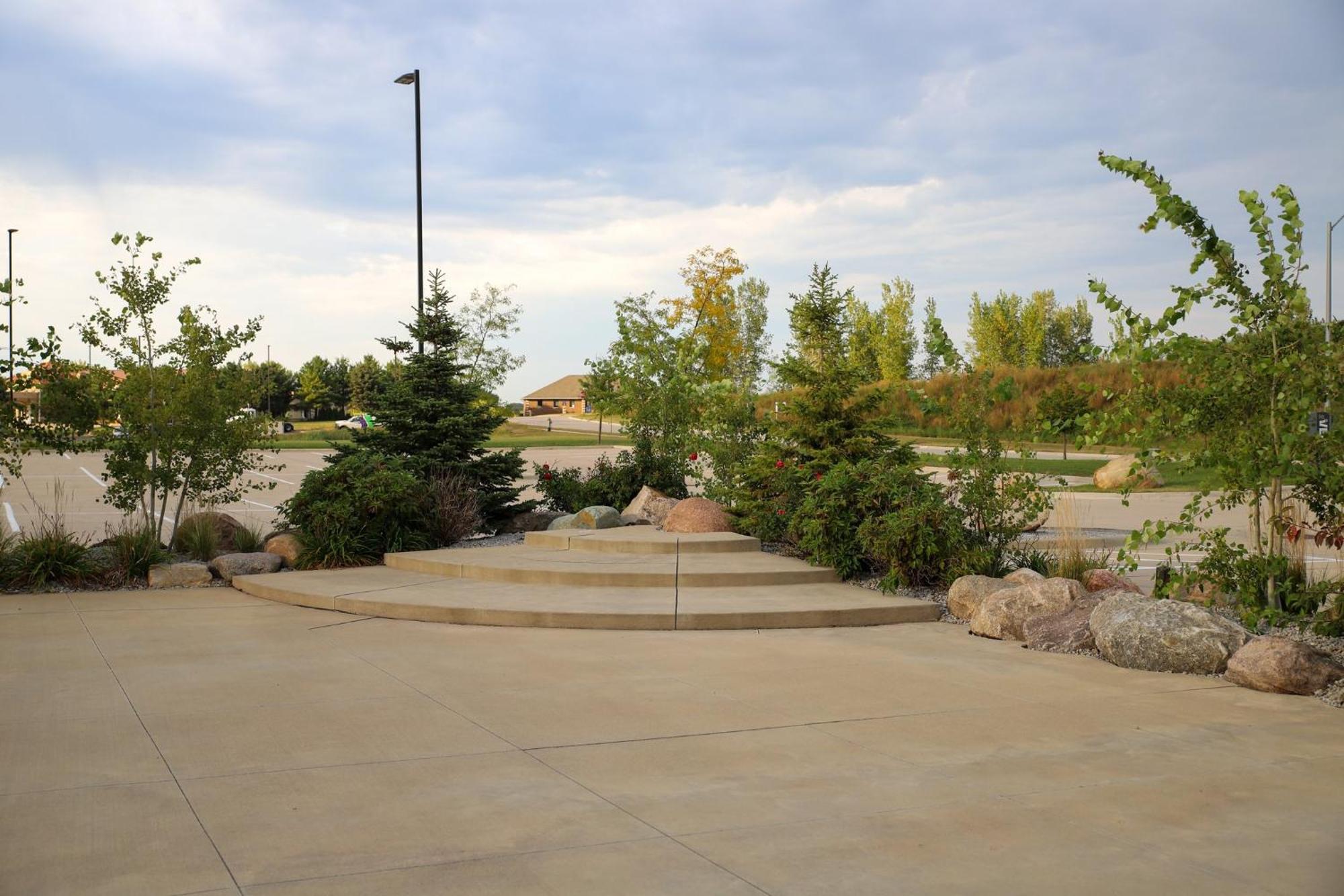 Holiday Inn & Suites Cedar Falls-Waterloo Event Ctr By Ihg Dış mekan fotoğraf